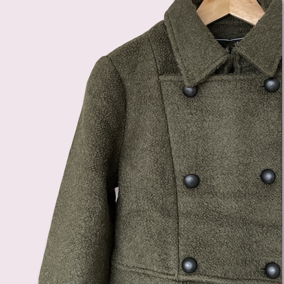 Short Jacket and Skirt set - Picture 3 of 16